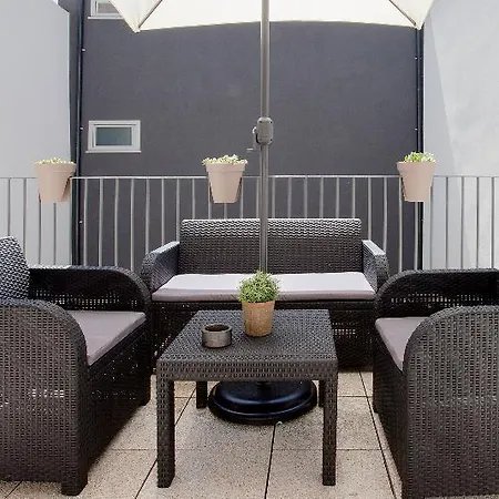 Apartment Downtown Sunny Terrace *